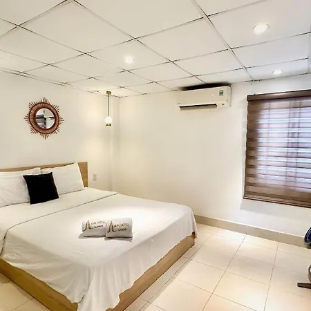 A In Hotel Glamour Ho Chi Minh City Exterior photo
